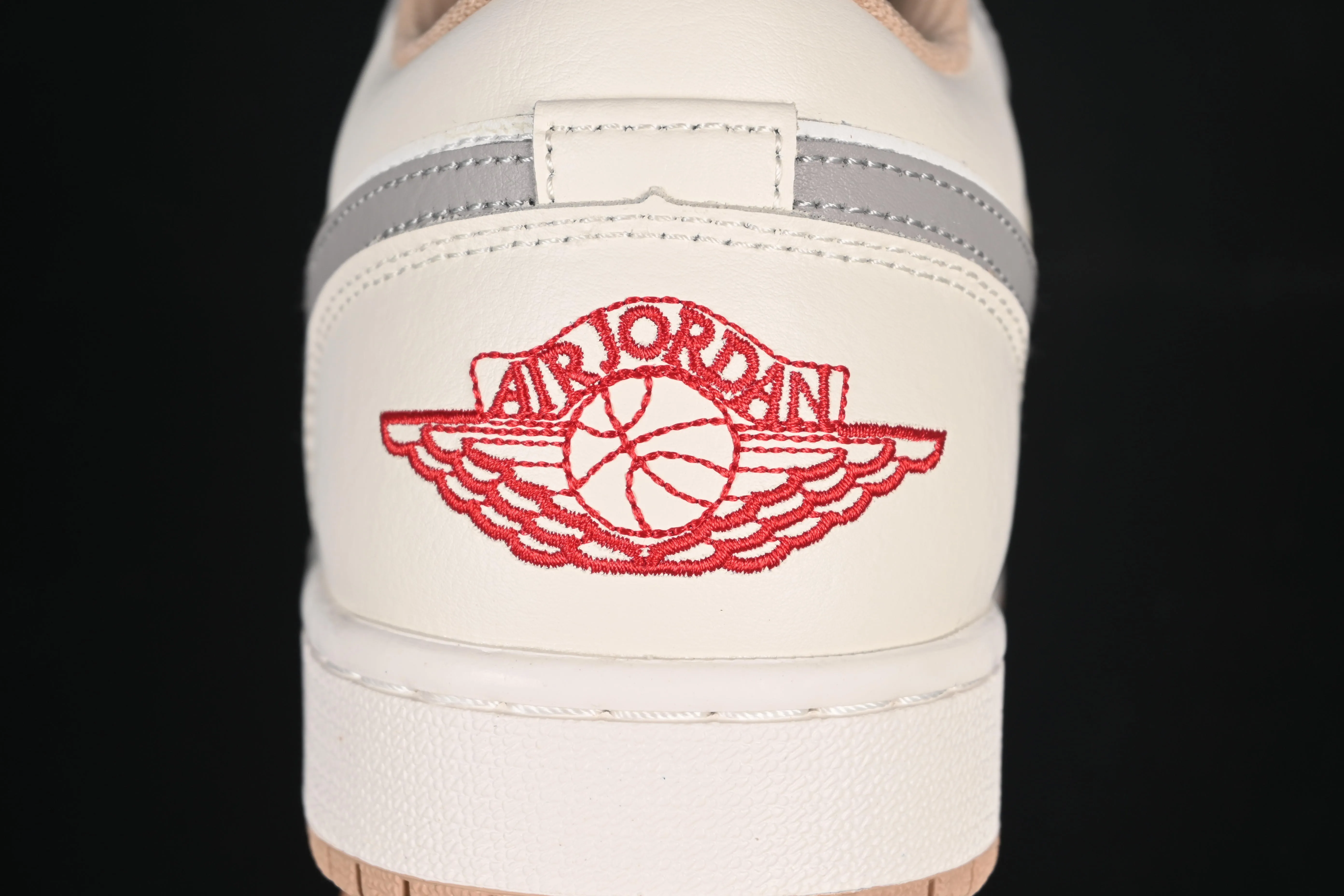 All categories Air Jordan Jordan series basketball shoes Air Jordan 1 Low Air Jordan 1 Low AJ1 Joe 1 meter gray low-top retro cultural basketball shoes 553558-169